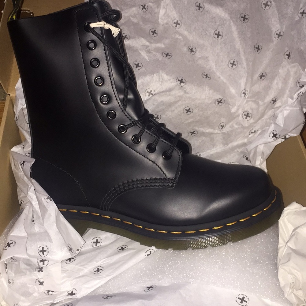 Dr Martens 1490